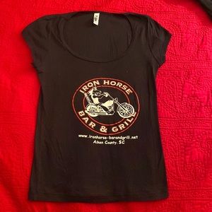 Medium black iron horse t shirt